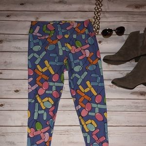 LuLaRoe Tall & Curvy leggings